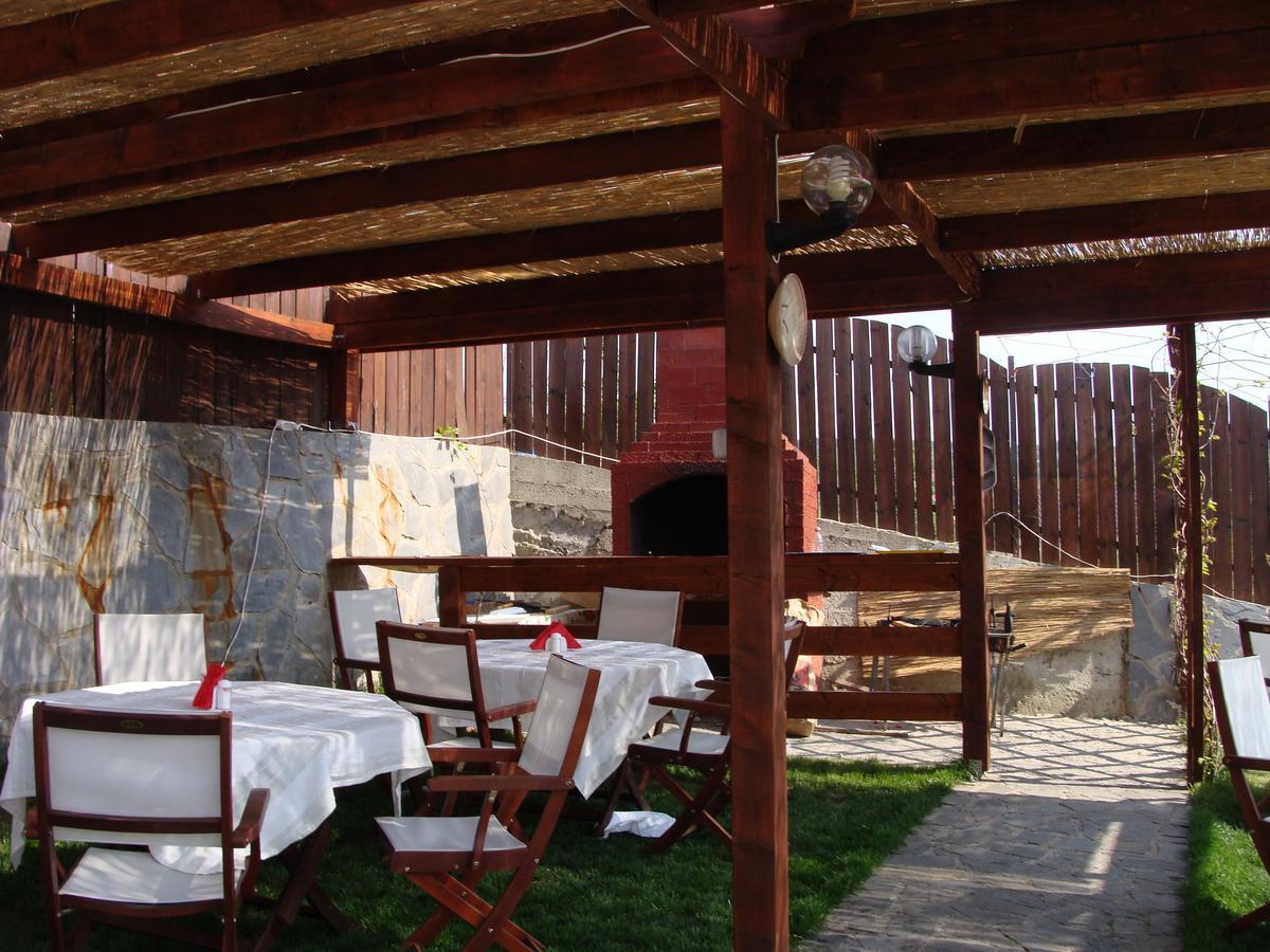 Pensiunea Taverna Bucium Iasi Exteriör bild